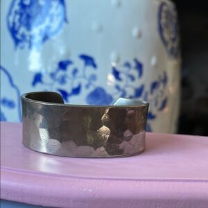 Reed & Barton (Reed Pewter) Hammered Silver Tone Cuff Bracelet